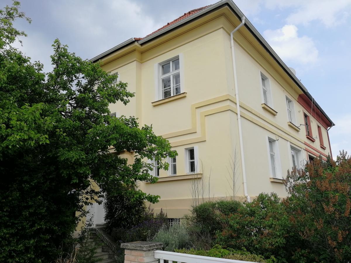 Flamingo Apartments Praga Exterior foto
